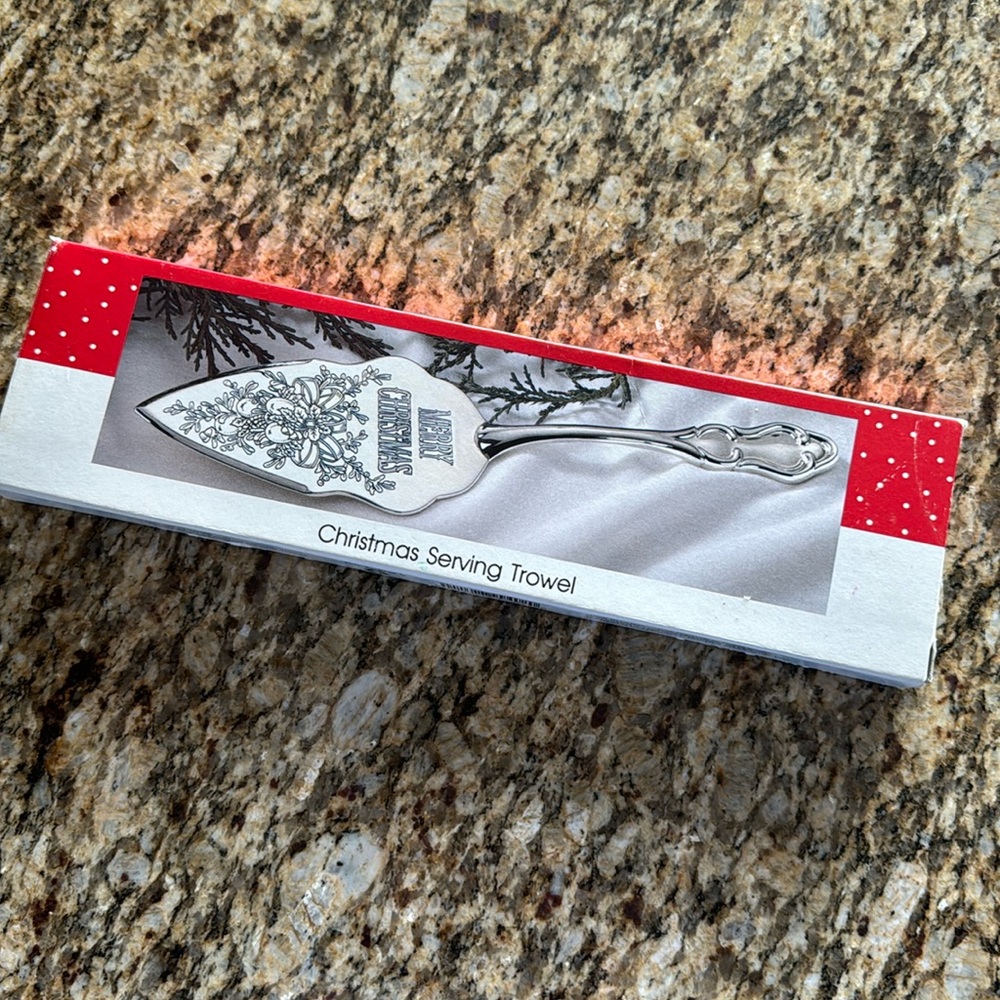 NIB Christmas Silverplated 11” Serving Trowel